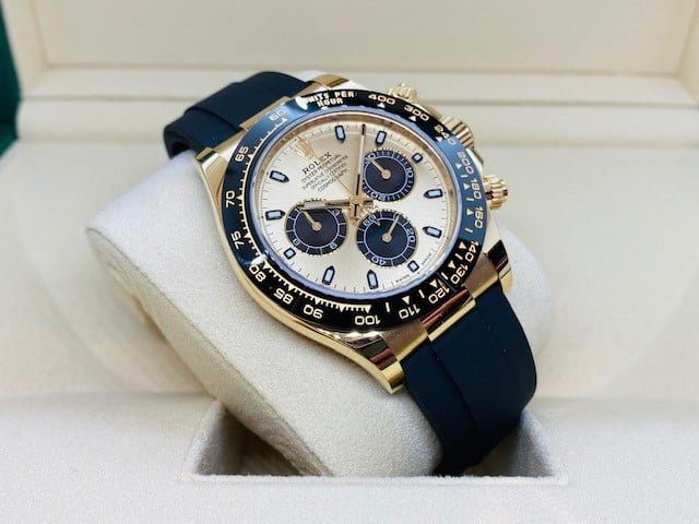 Rolex Daytona Geelgoud Rainbow 116598RBOW | HushHush.com