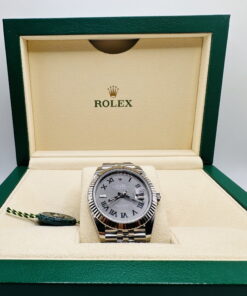 Alternative view of Rolex Datejust 126334 Wimbledon Dial Jubilee 41MM - WORN 2023