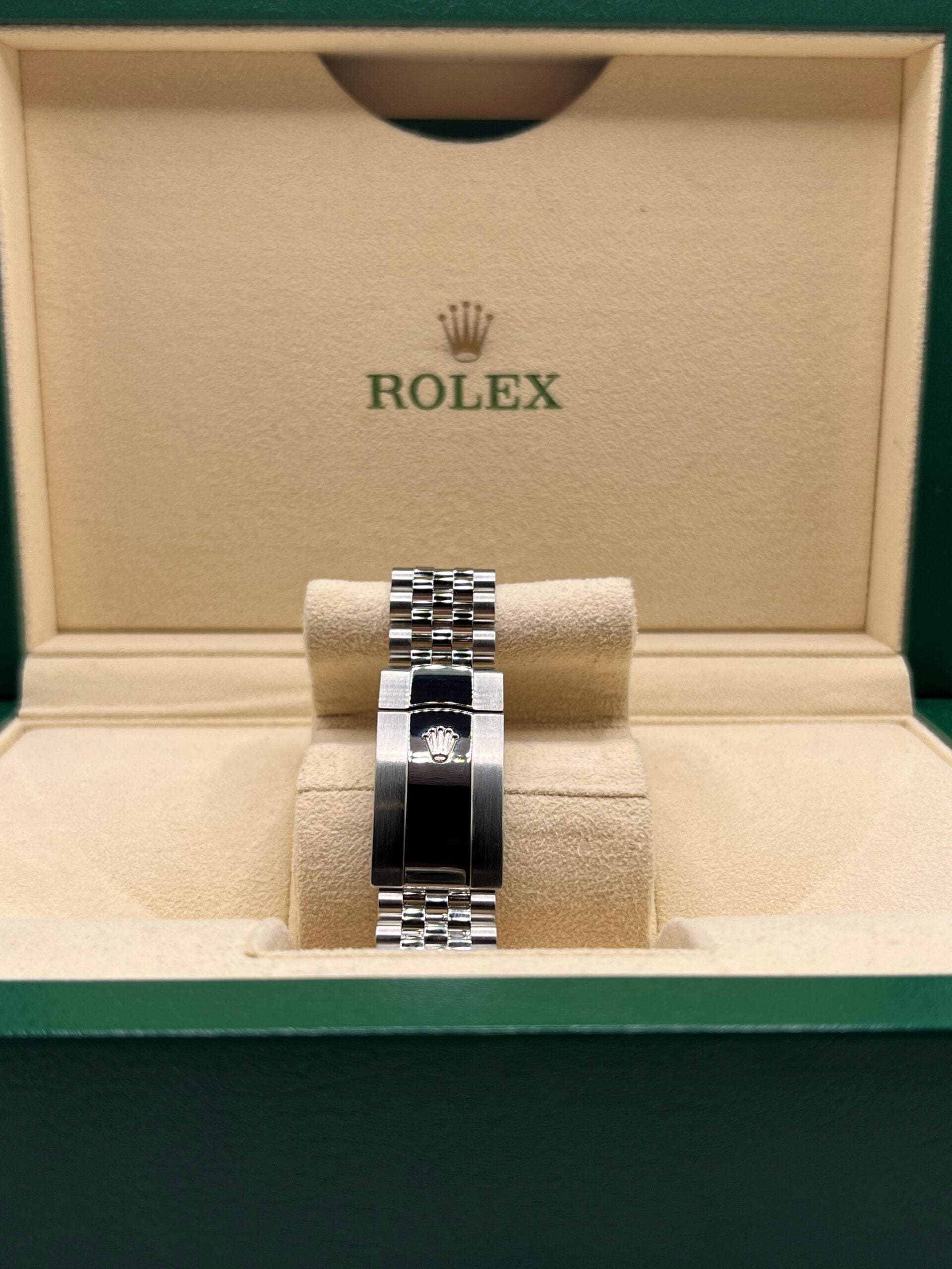 Rolex Datejust 126334 Azzurro Dial 41mm Jubilee - MINT 2024 - Afbeelding 5